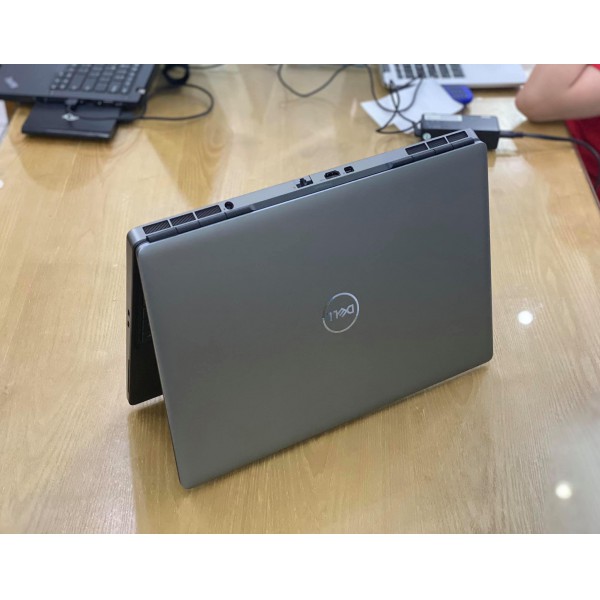 Ảnh Laptop từ các góc nhìn khác nhau