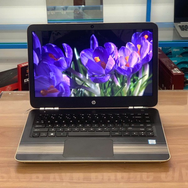 Ảnh Laptop từ các góc nhìn khác nhau