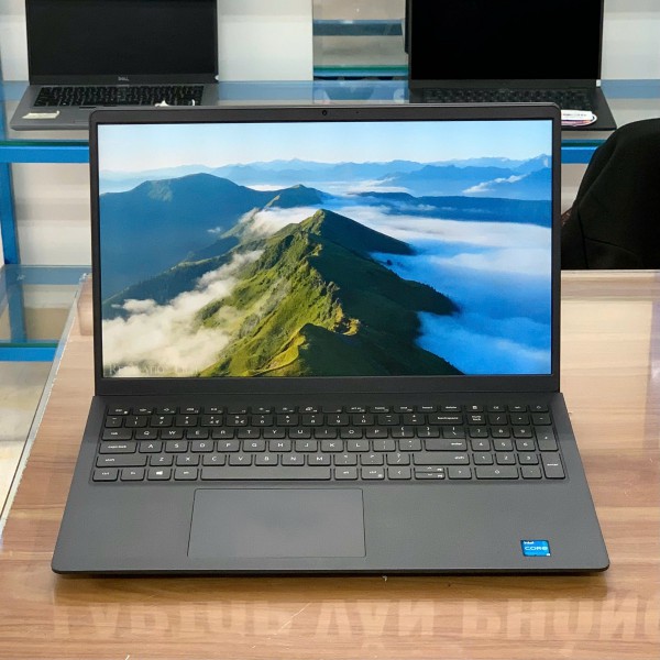 Ảnh Laptop từ các góc nhìn khác nhau