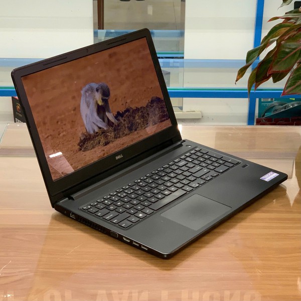 Ảnh Laptop từ các góc nhìn khác nhau