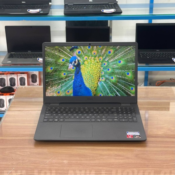 Ảnh Laptop từ các góc nhìn khác nhau